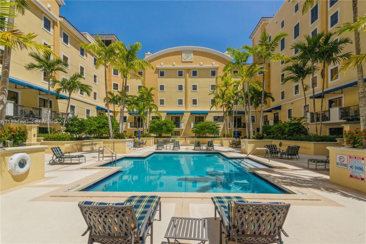 8395 SW 73rd Ave , Unit 417, Miami, FL 33143 Photo