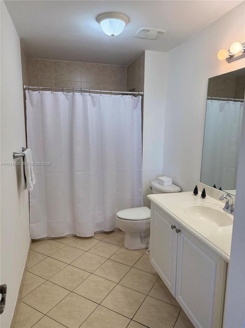8395 SW 73rd Ave , Unit 417, Miami, FL 33143 Photo