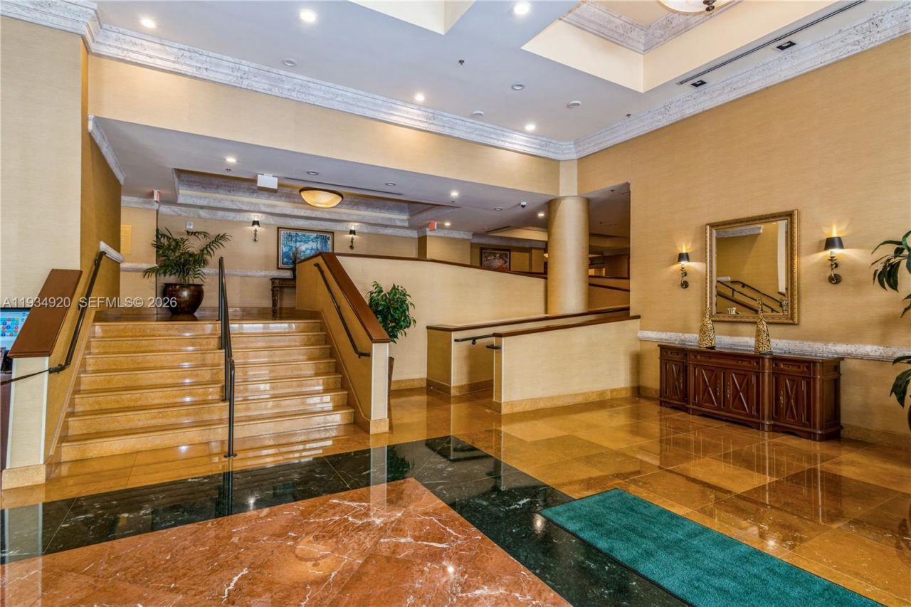 8395 SW 73rd Ave , Unit 417, Miami, FL 33143 Photo