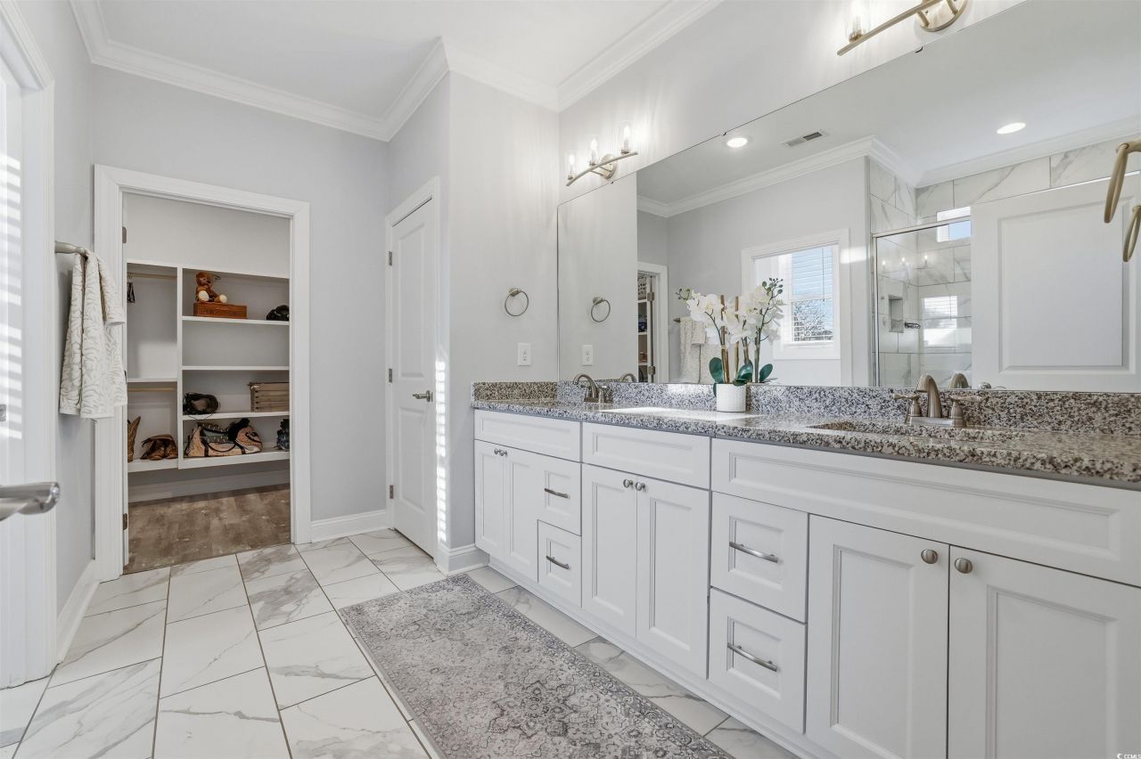 11590 Bay Dr. Photo 24