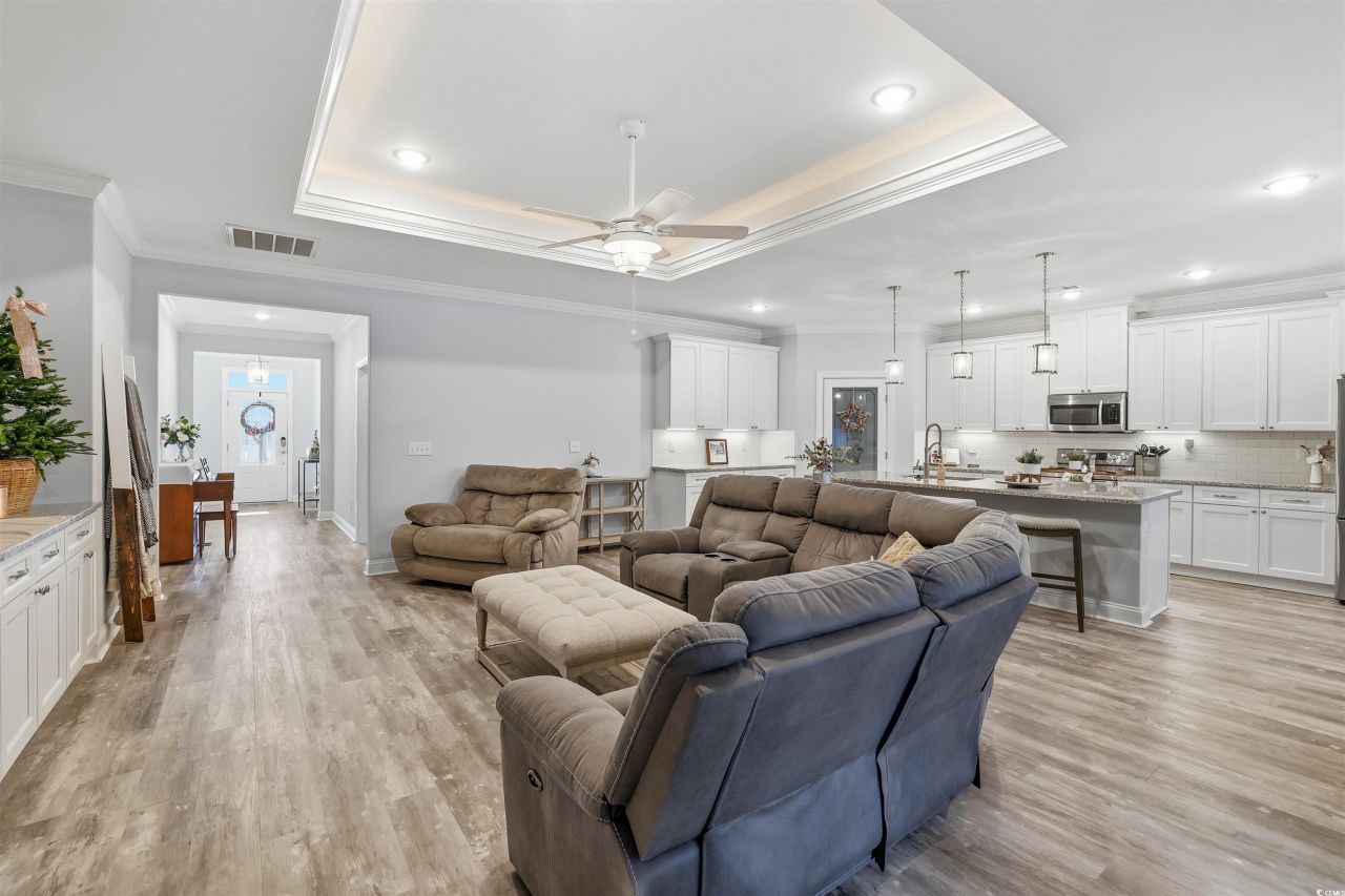 11590 Bay Dr. Photo 9