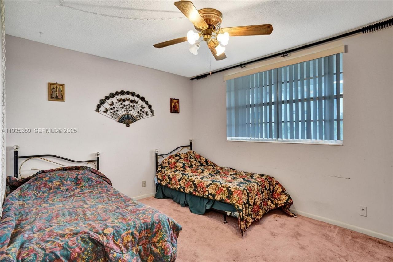 2800 NW 47th Ter, Unit 202A, Lauderdale Lakes, FL 33313 Photo
