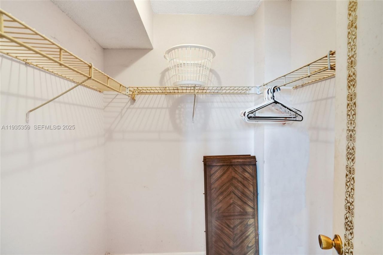 2800 NW 47th Ter, Unit 202A, Lauderdale Lakes, FL 33313 Photo