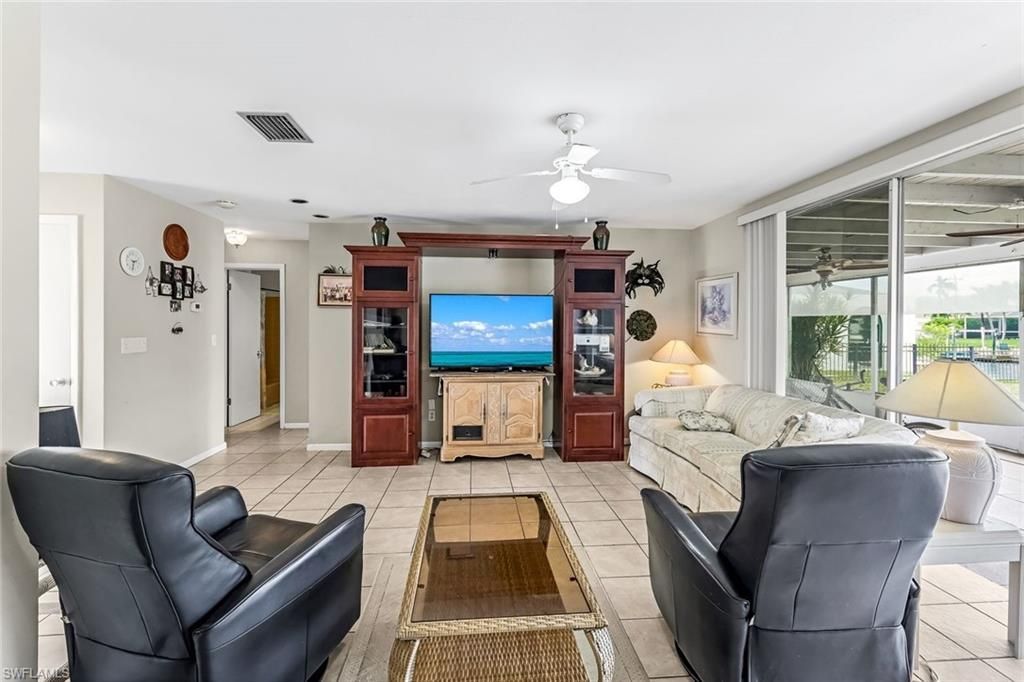 5114 SW 3rd Ave, Cape Coral, FL 33914 Photo
