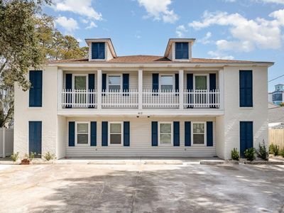 412 27th Ave. N, Myrtle Beach, SC 29577