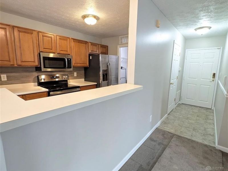 1820 Piper Lane, Unit 104, Dayton, OH 45440 Photo 3