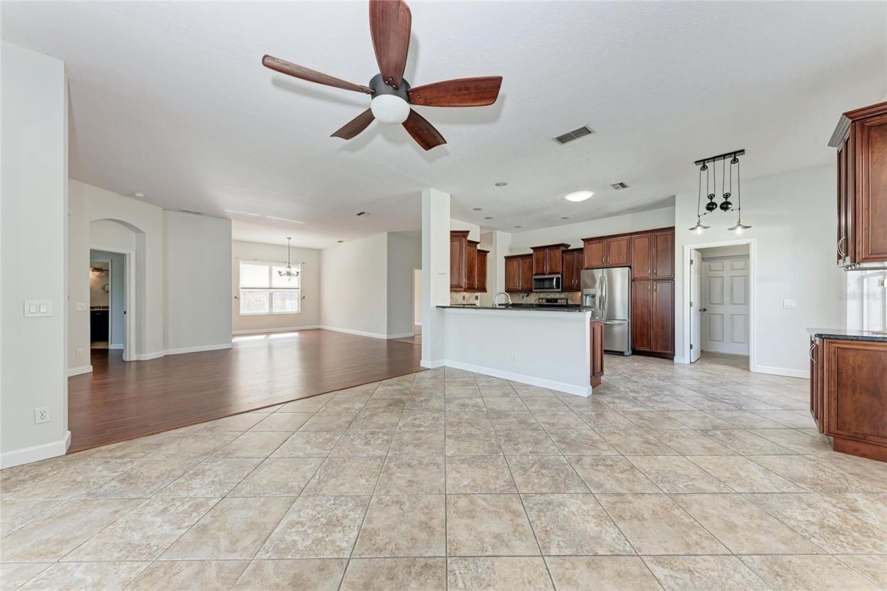 217 39th Street Ne, Bradenton, FL 34208 Photo