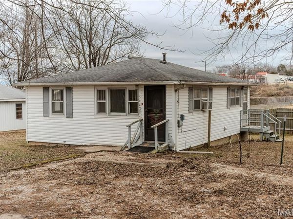 922 Oak Lane Drive, Rolla, MO 65401