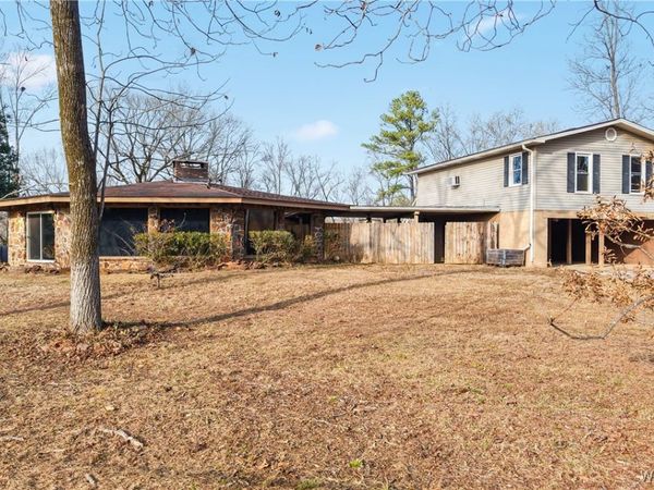 146 4th Avenue N, Centreville, AL 35042