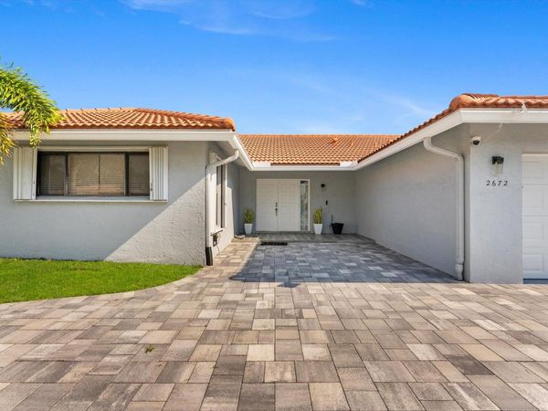 2672 SW 23rd Cranbrook Drive, Boynton Beach, FL 33436
