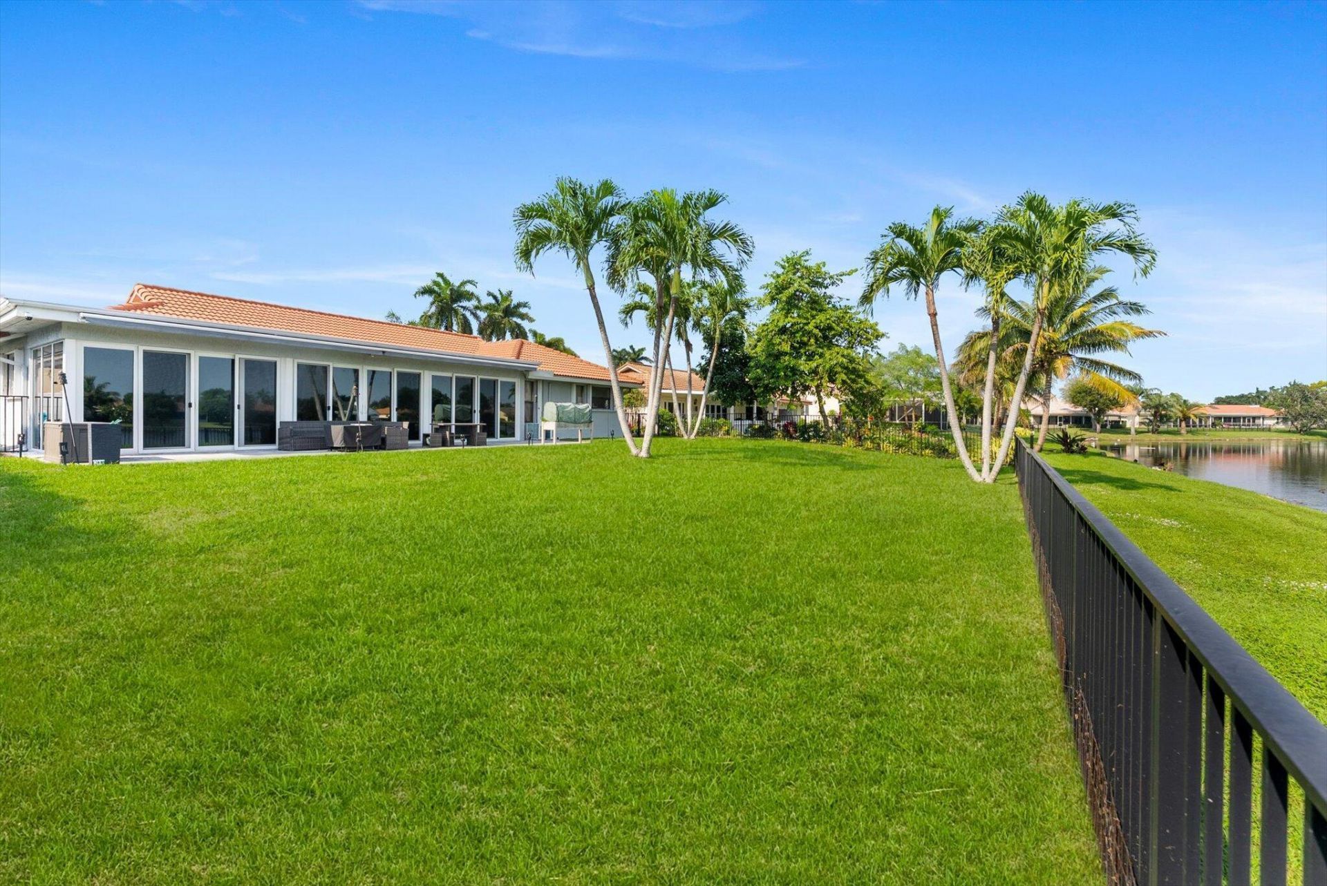 2672 SW 23rd Cranbrook Drive, Boynton Beach, FL 33436 Photo