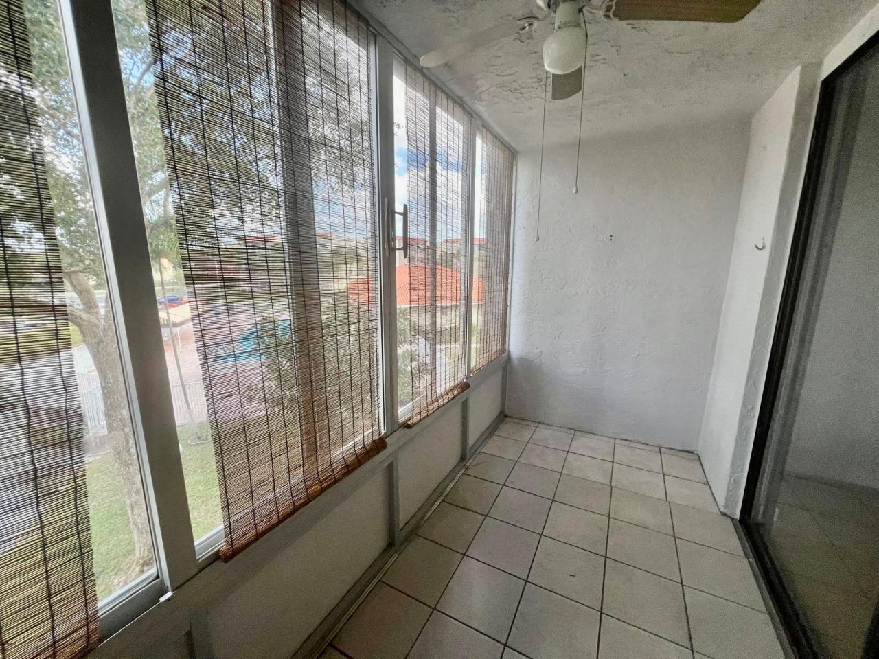 1810 N Lauderdale Avenue, Unit 2312, North Lauderdale, FL 33068 Photo