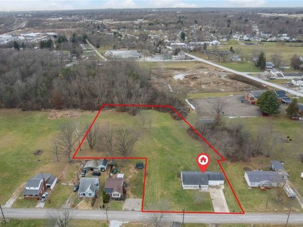 4057 Paumier Avenue, Louisville, OH 44641