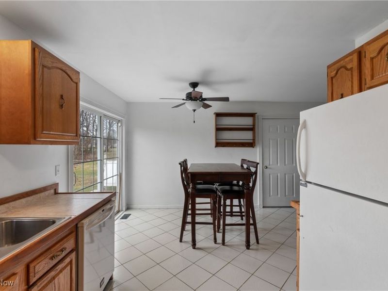 4057 Paumier Avenue, Louisville, OH 44641 Photo 16