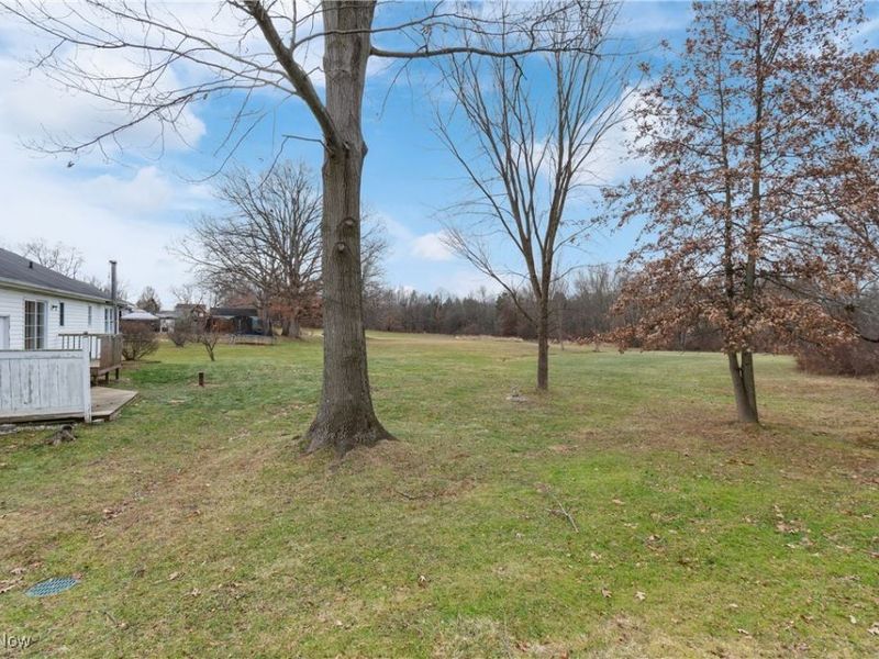 4057 Paumier Avenue, Louisville, OH 44641 Photo 28