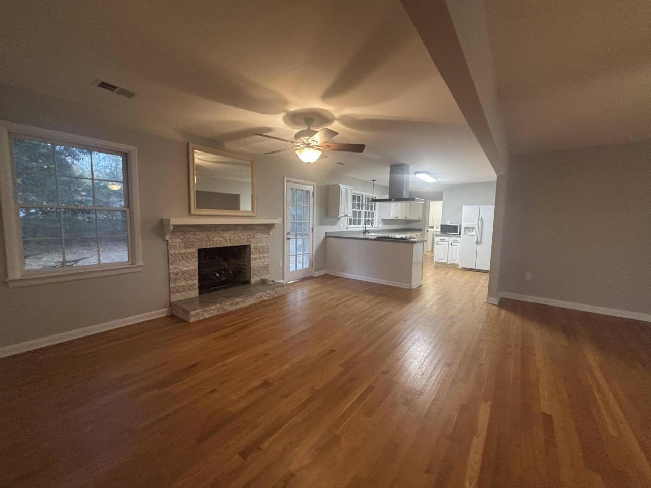 1948 Westminster Road Photo 4