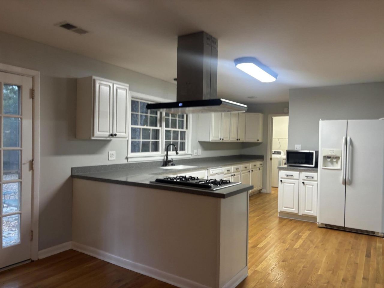 1948 Westminster Road Photo 6