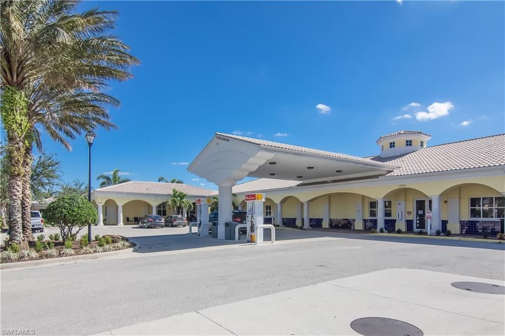 28308 Moray Dr, Bonita Springs, FL 34135 Photo