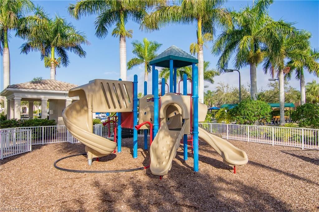 28308 Moray Dr, Bonita Springs, FL 34135 Photo