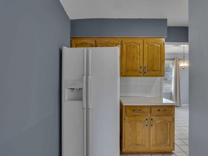 480 Yarmouth Lane, Columbus, OH 43228 Photo 20