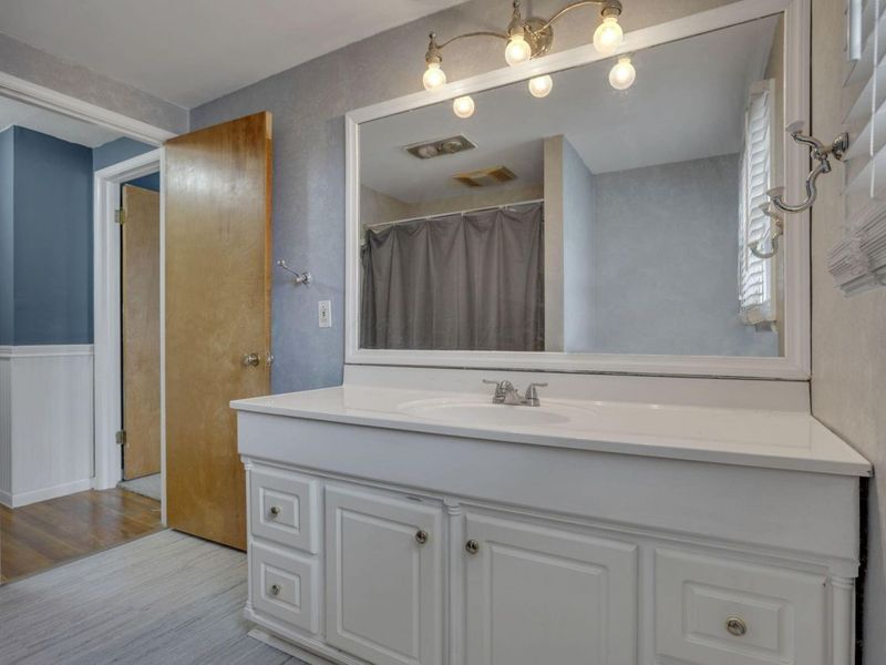 480 Yarmouth Lane, Columbus, OH 43228 Photo 38