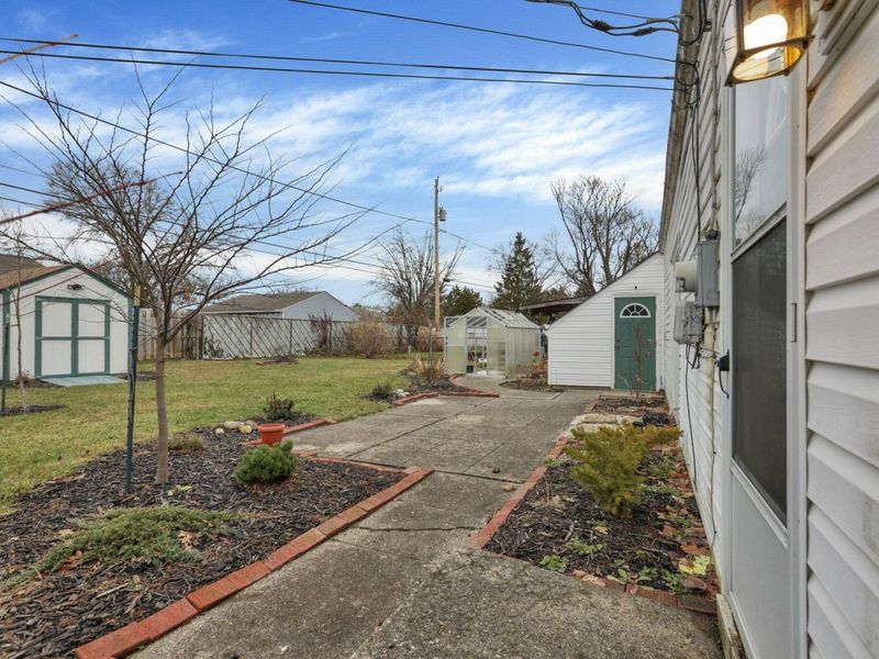 480 Yarmouth Lane, Columbus, OH 43228 Photo 46