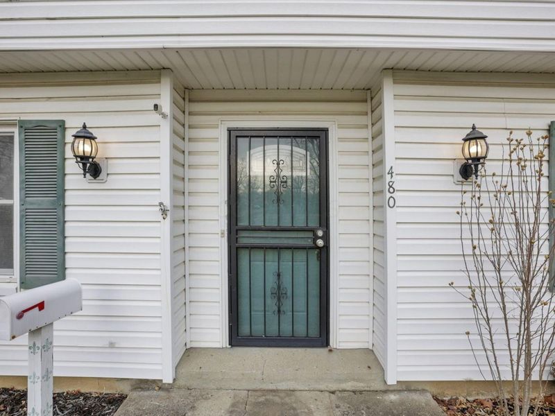 480 Yarmouth Lane, Columbus, OH 43228 Photo 5