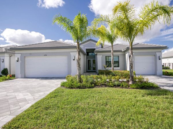 12290 SW Saltwater Drive, Port St. Lucie, FL 34987