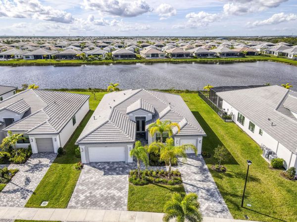 12290 SW Saltwater Drive, Port St. Lucie, FL 34987