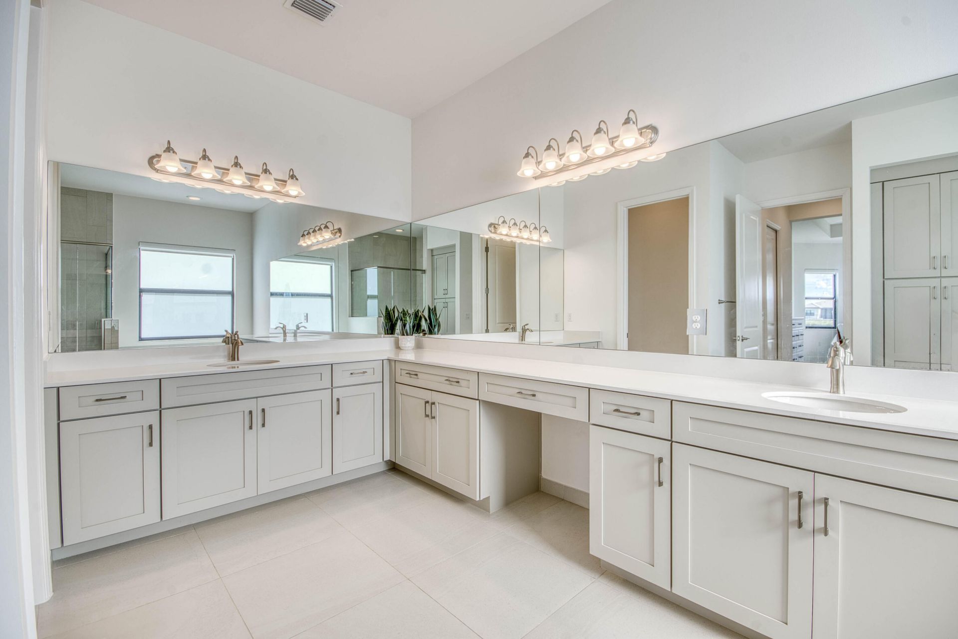 12290 SW Saltwater Drive, Port Saint Lucie, FL 34987 Photo