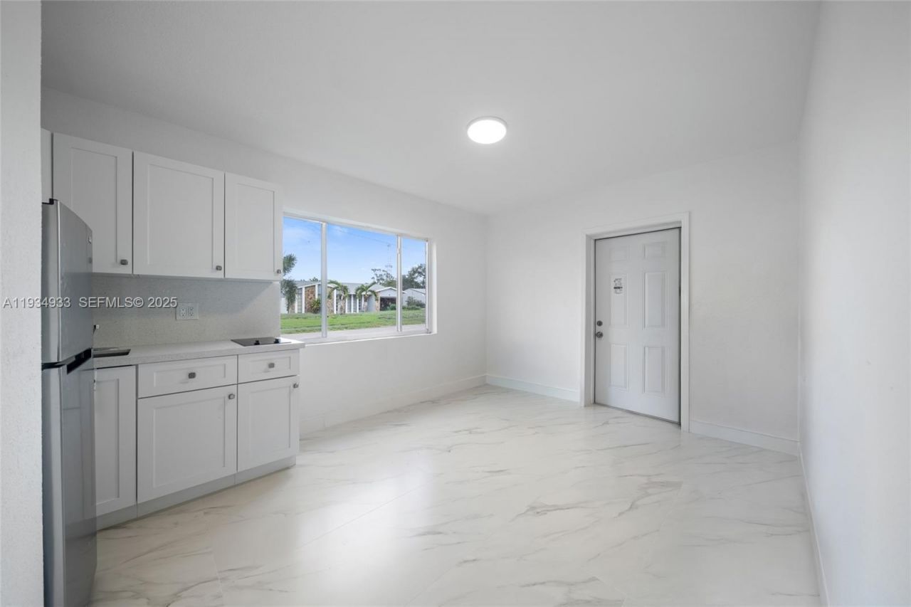 6960 Scott St, Hollywood, FL 33024 Photo