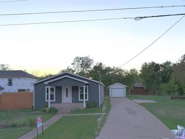 1018 S Frances Street, Terrell, TX 75160