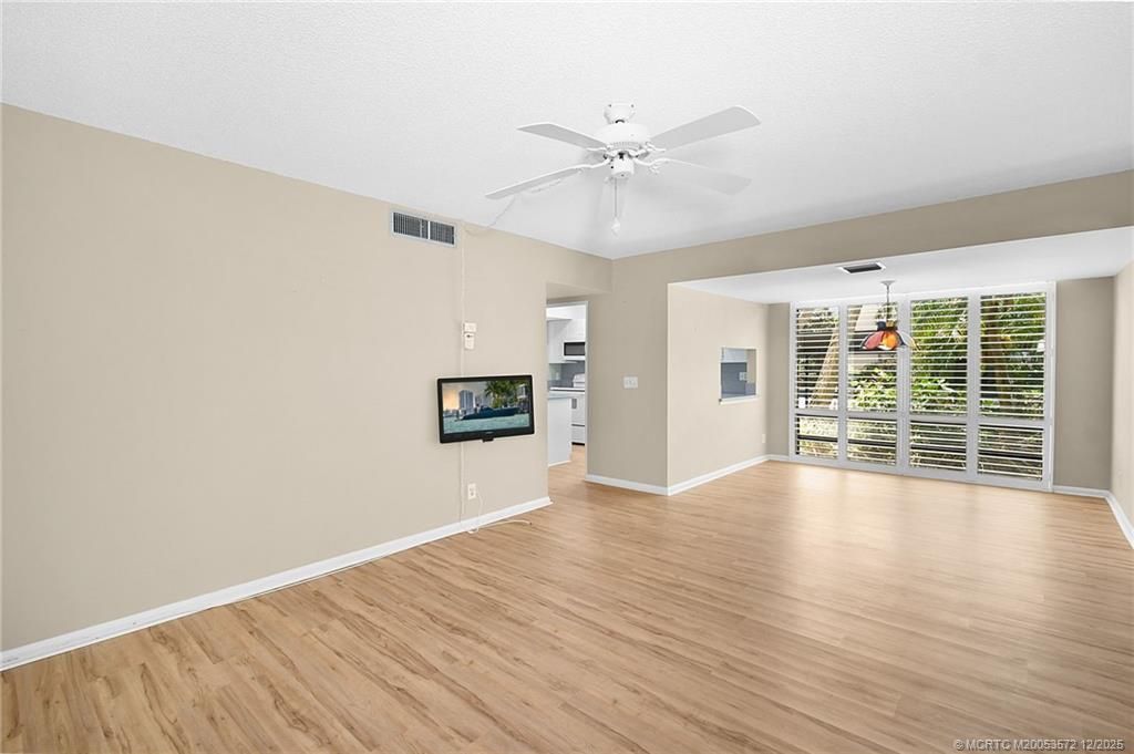 3482 NE Causeway Boulevard, Unit 2-101, Jensen Beach, FL 34957 Photo