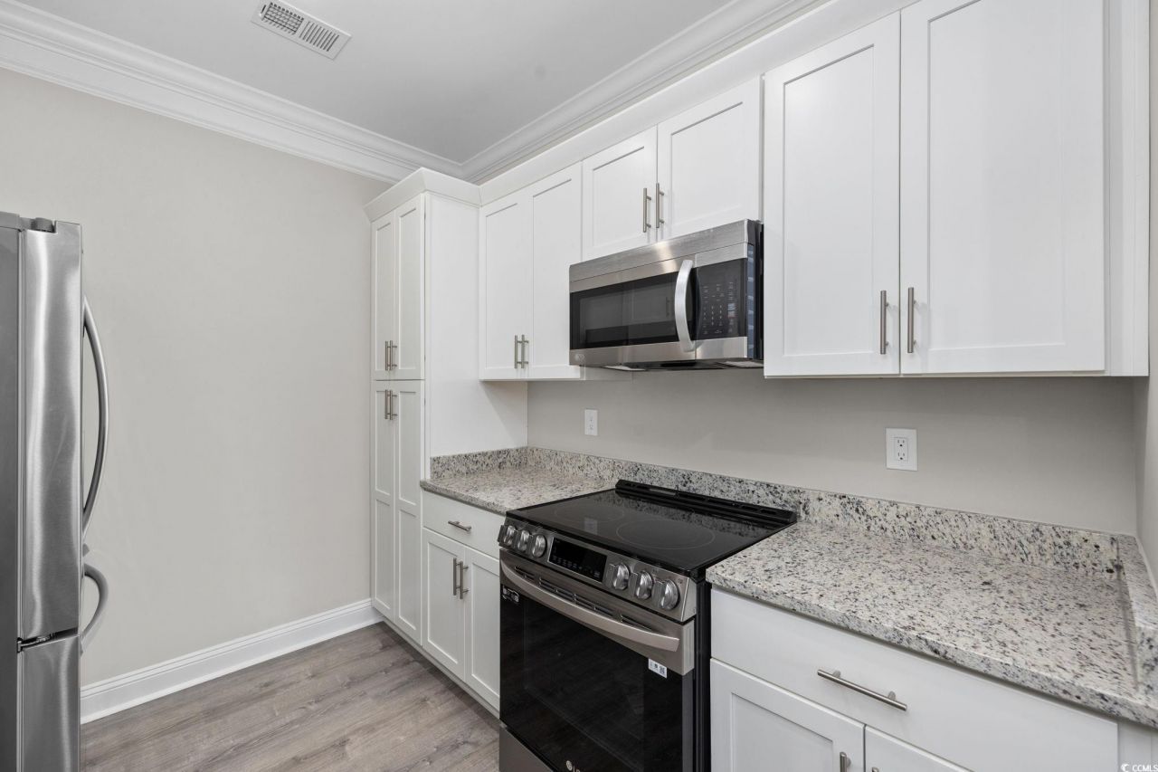 627 Bonaventure Dr. Photo 11