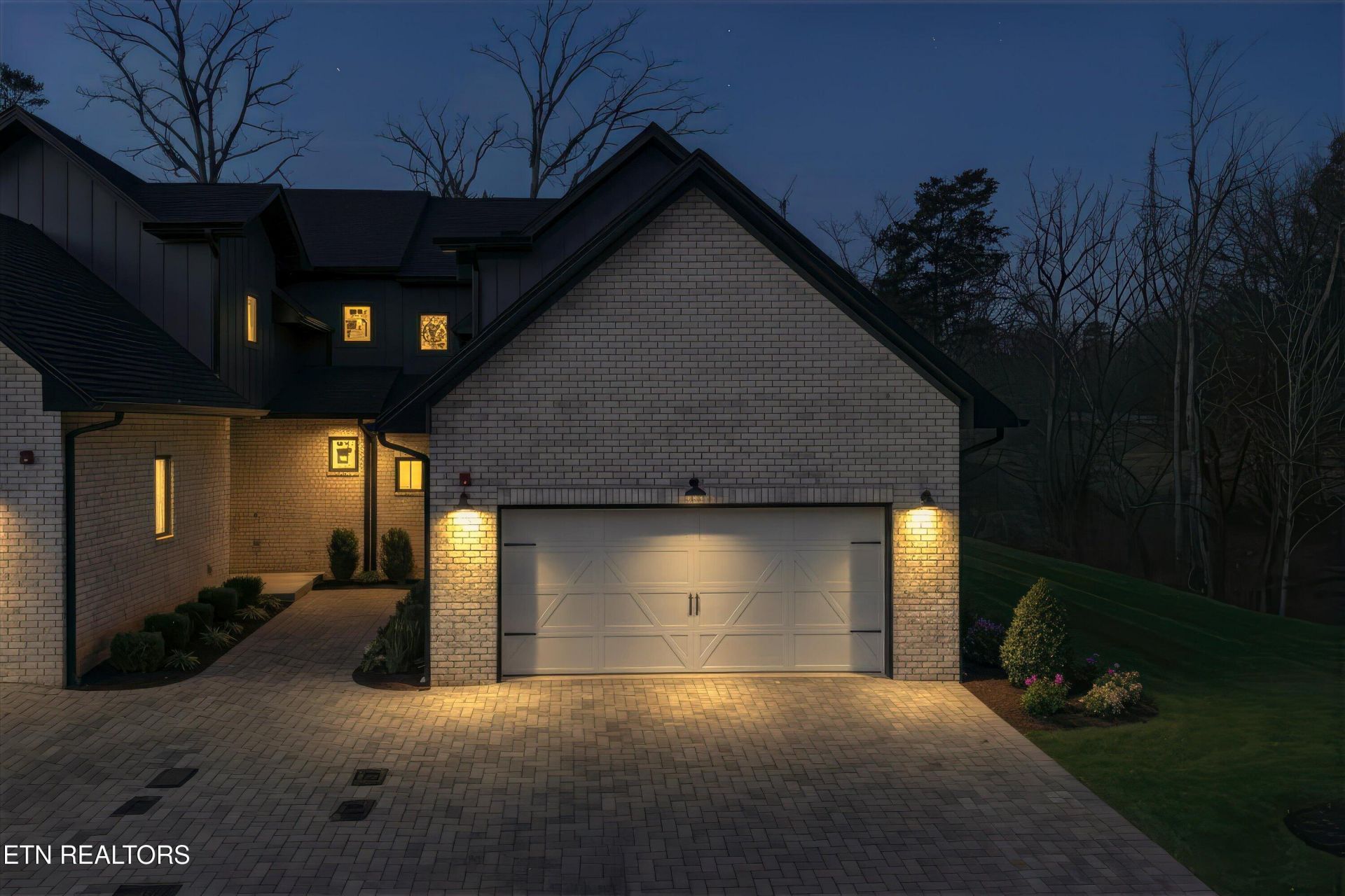 631 October Glory Lane, Knoxville, TN 37934 Main Photo