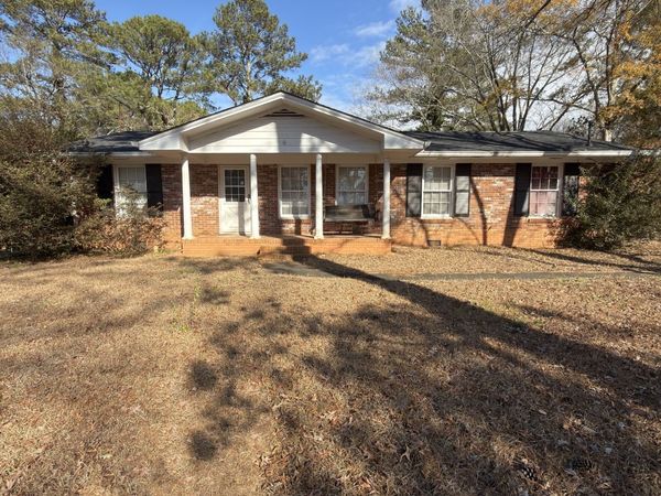 2473 Ben Hill Road, East Point, GA 30344