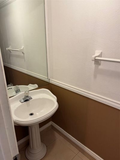 3740 Inverrary Drive, Unit 3D, Lauderhill, FL 33319 Photo
