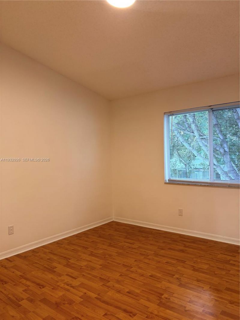 752 NW 208th Ter, Pembroke Pines, FL 33029 Photo