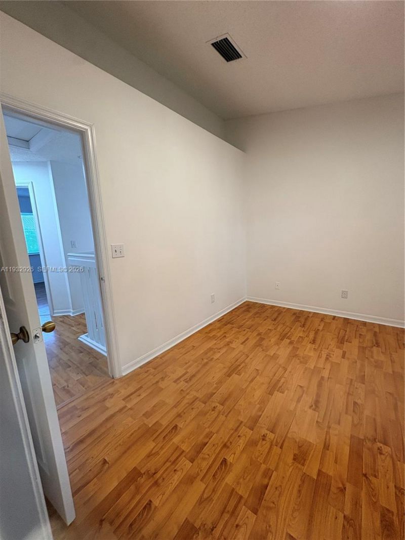 752 NW 208th Ter, Pembroke Pines, FL 33029 Photo