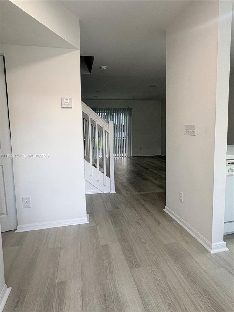 752 NW 208th Ter, Pembroke Pines, FL 33029 Photo