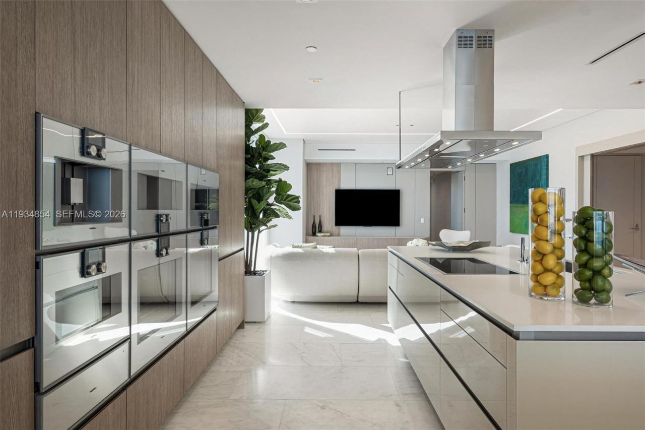 18501 Collins Ave, Unit 4003/4004, Sunny Isles Beach, FL 33160 Photo