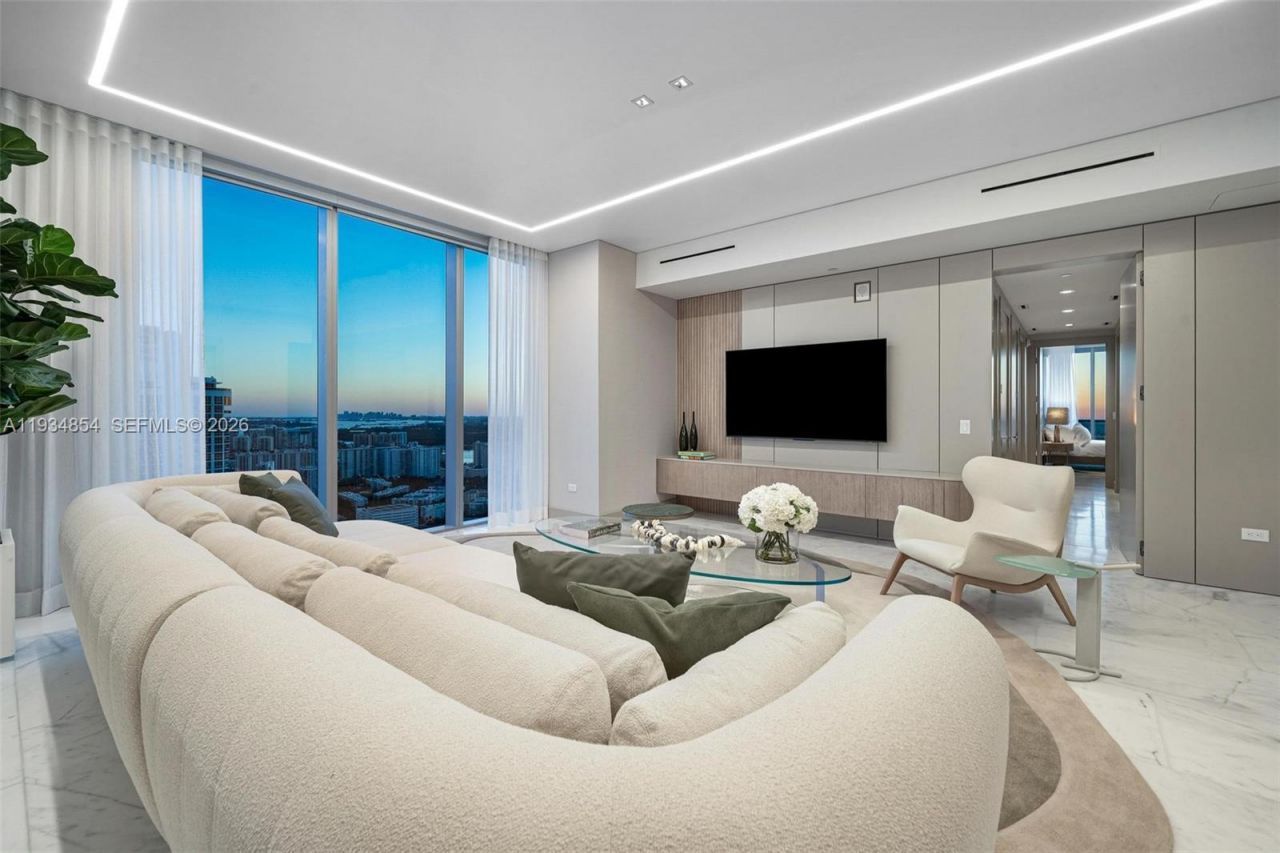 18501 Collins Ave, Unit 4003/4004, Sunny Isles Beach, FL 33160 Photo