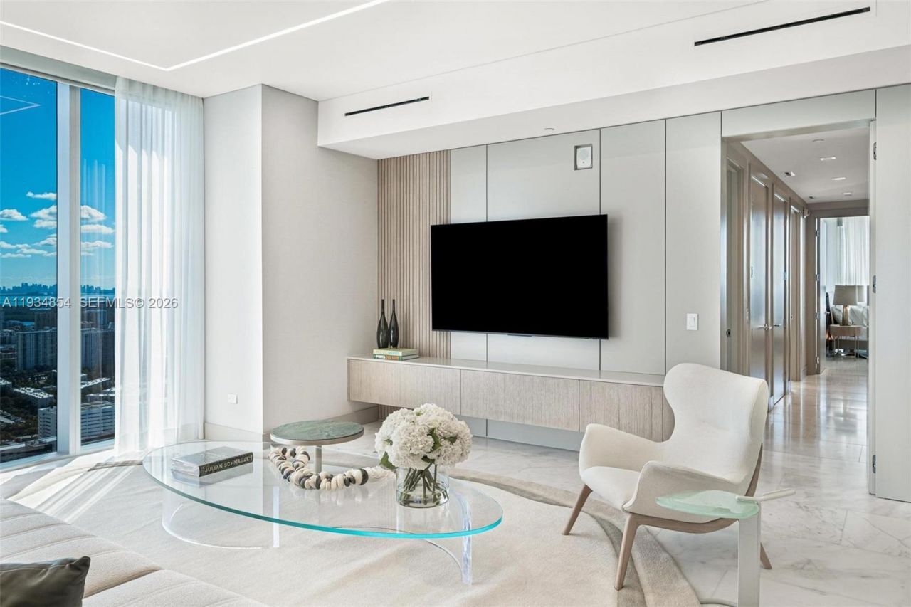 18501 Collins Ave, Unit 4003/4004, Sunny Isles Beach, FL 33160 Photo