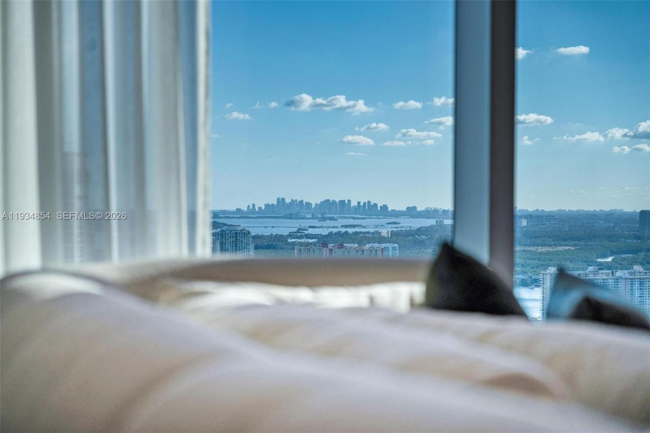 18501 Collins Ave, Unit 4003/4004, Sunny Isles Beach, FL 33160 Photo