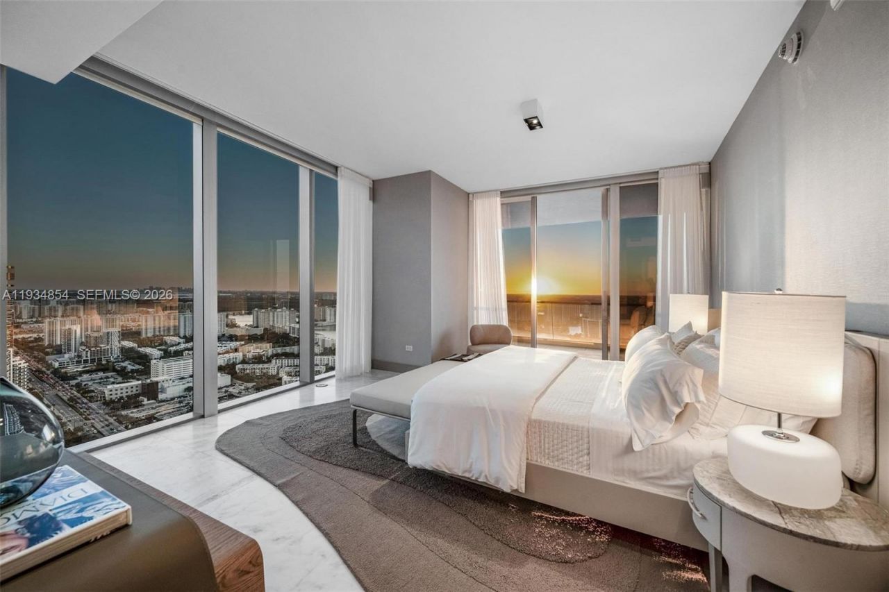 18501 Collins Ave, Unit 4003/4004, Sunny Isles Beach, FL 33160 Photo