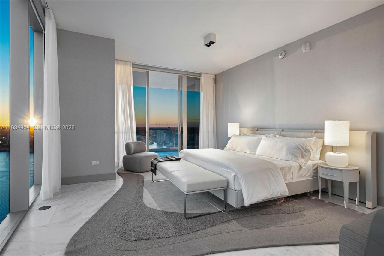 18501 Collins Ave, Unit 4003/4004, Sunny Isles Beach, FL 33160 Photo