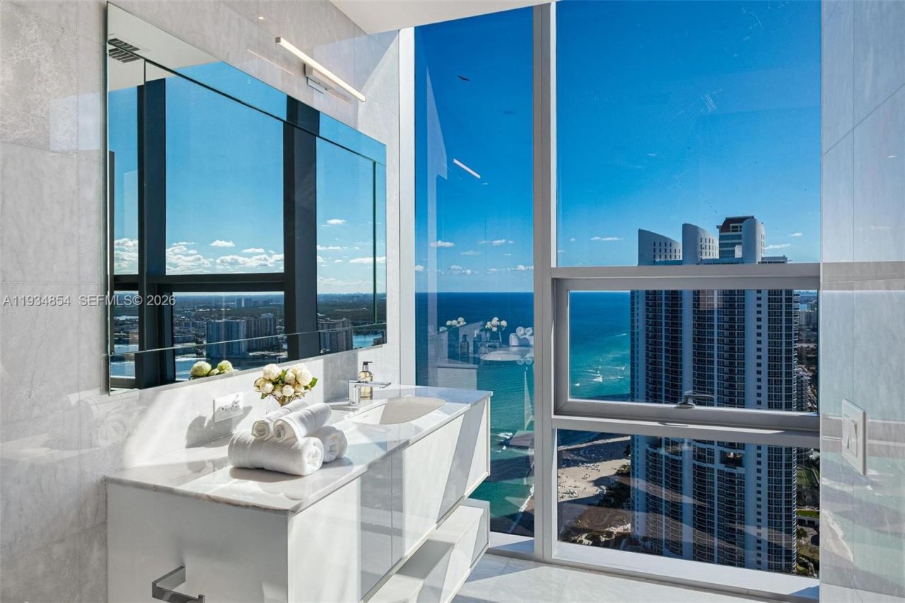 18501 Collins Ave, Unit 4003/4004, Sunny Isles Beach, FL 33160 Photo