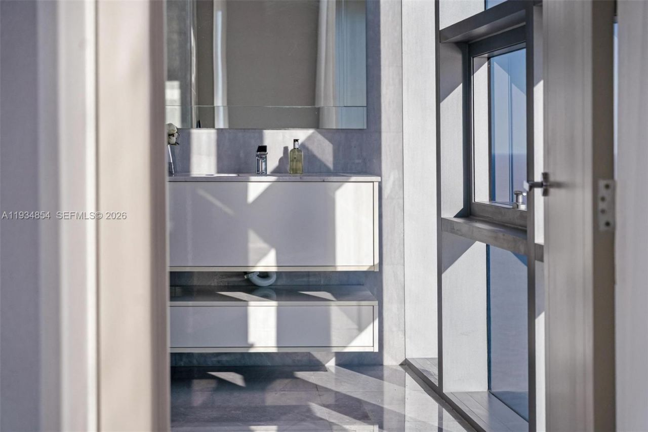 18501 Collins Ave, Unit 4003/4004, Sunny Isles Beach, FL 33160 Photo