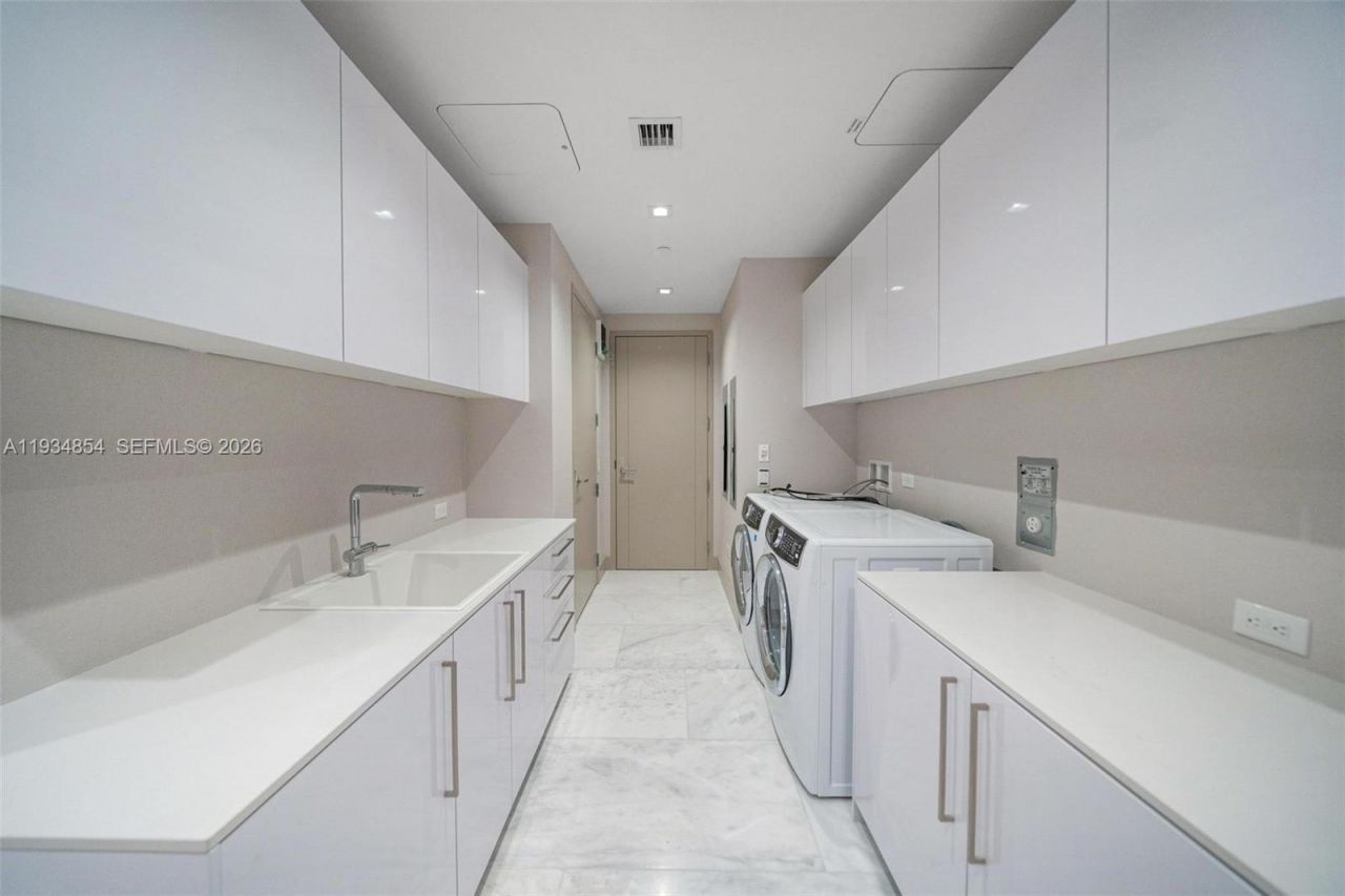 18501 Collins Ave, Unit 4003/4004, Sunny Isles Beach, FL 33160 Photo