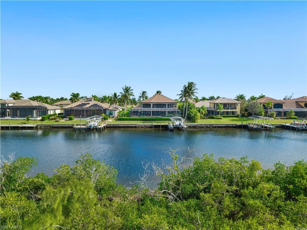 848 W Cape Estates Cir, Cape Coral, FL 33993 Photo